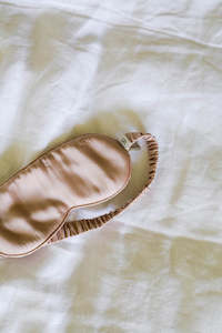 Gift: Silk Eye Mask | Rose