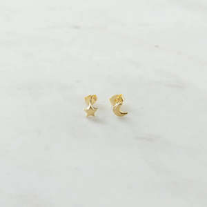 Gift: Cosmic Studs | Gold