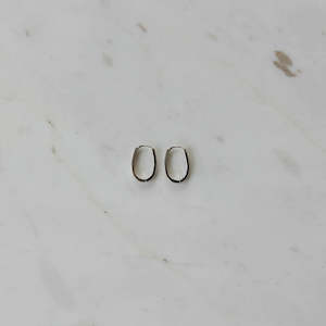 So Sleek Oval Hoops | Silver