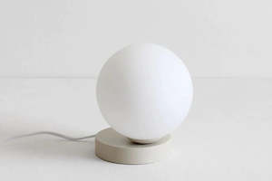 Gift: Yuri Table Lamp | Cashmere