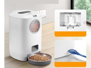 Pets: Automatic Pet Feeder