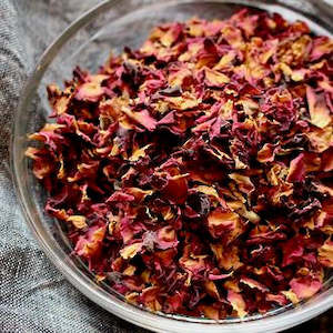 Rose petals, organically grown