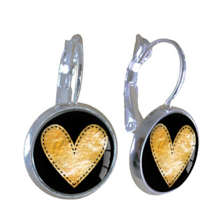 Fashion: Earrings | Gold leaf heart