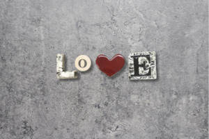 Homeware: Love Word ceramic