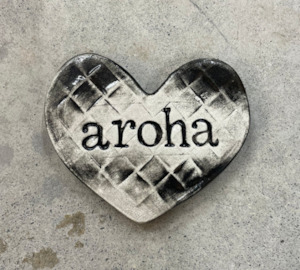 Aroha heart ceramic