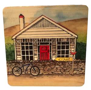 Cottage in Clyde bamboo coaster