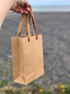 Cosmetic manufacturing: Gift Bag