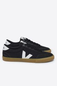 Clothing: Volley Canvas Black/White/Natural