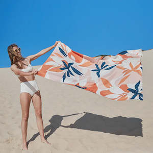 Gift: Dock & Bay Beach Towel XL - Terracotta Tropics