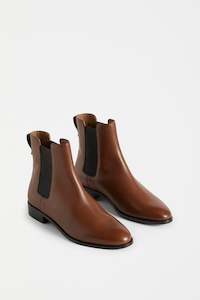 Gift: Elk Okka Boot - Dark Tan