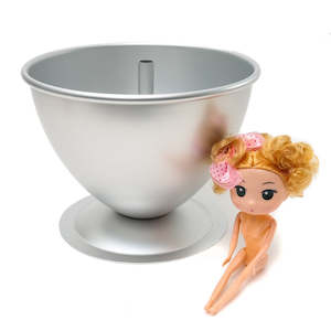 Cake: Dolly Cake Tin Set