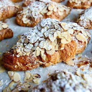 Bakery (with on-site baking): Almond Croissant