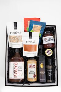 Gift: Gourmet Food Box