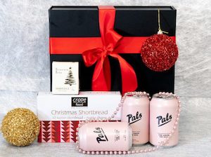 Gift: The Pals Delight