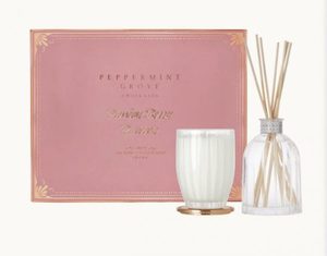 Peppermint Grove Passion Berry Pavlova Candle & Diffuser Gift Set