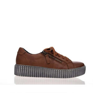 Shoe: Alfie & Evie Duel New Nature Leather Sneaker