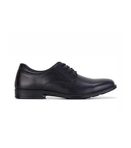 Shoe: Clarks Boston Black Leather Shoe