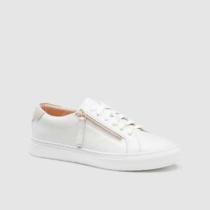 Frankie4 Billie White Tumbled Leather Sneaker