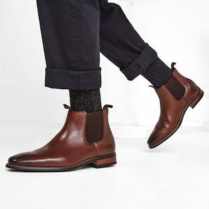 Shoe: Hush Puppies Wisconsin Leather Boot