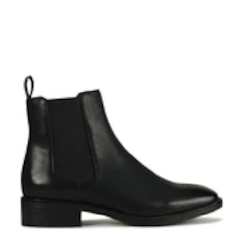 Shoe: Los Cabos Tails Boot Black