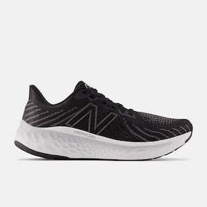 New Balance MVNGOBS5 Vongo Running Shoe