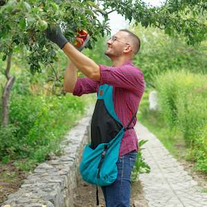 Gardening Apron | 'the Pocket' | Coriander