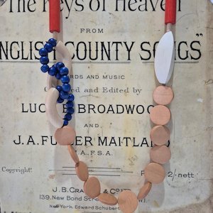 Fashion Accessories: Mid Century Vibe Necklace