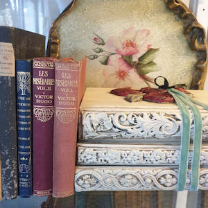 Mothers Day Gift Ideas: Decorative Stack of Books | Roses