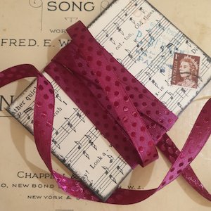 Ribbons: Burgundy Satin Dot Ribbon