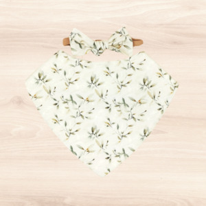 Garden Sprigs Dribble Bib & Garden Sprigs Little-Bow