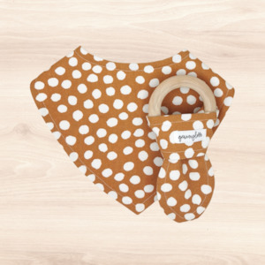 Tikka Polka Dot Dribble Bib & Tikka Polka Dot Teething Ring