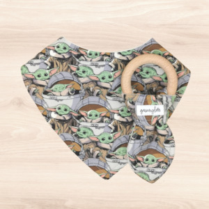 Baby Yoda Dribble Bib & Baby Yoda Teething Ring