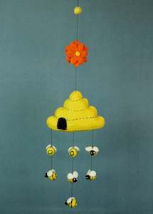 Felt Mobiles: Bee Felt Mobile