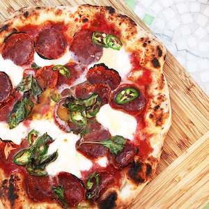 Mr Miyagis Asian Street Food: Gourmet Spicy Salami Pizza