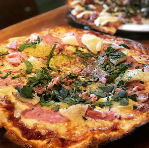 mw_product_option_cloned: Gourmet Hawaiian Pizza