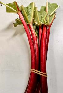 RHUBARB - Lovely bunches