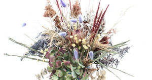 Dried Flowers Florist Auckland– Flower delivery auckland