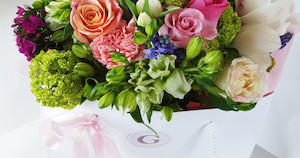 Flowers Auckland florist can deliver flowers on Auckland today