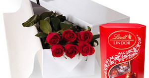 6 Red Roses Gift Box