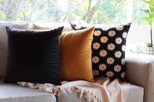 Midnight Daisy Set - Cushion Cover Set