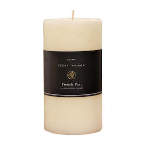 Gift: Scented pillar candle 10 x 15cm