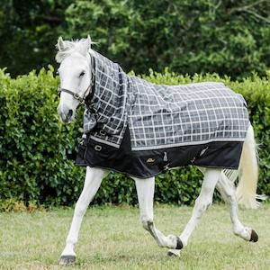 Synthetic Covers: Cavallino Badminton 100gm Combo