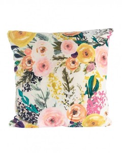 Gift: Floressents White Botanical Cushion