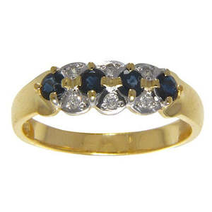 Jewellery: 9ct Gold Sapphire & Diamond Dress Ring