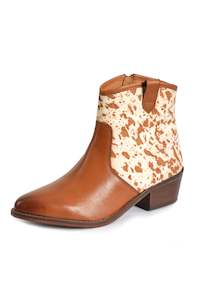 Footwear: Pure Western Tilly Boot