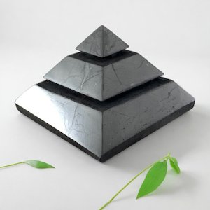 Sakkara polished Shungite Pyramid - 50mm - Genuine Shungite Pyramid