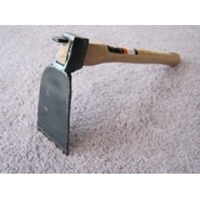 Niwashi grubber gardening tool