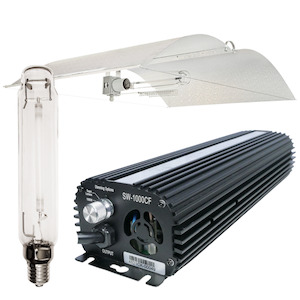 Garden supply: Grow Light Kit 1000w Digital Ballast Blackline, Super Plant HPS Lamp & Large Avenger Adjustawings