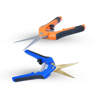 Garden supply: Pruner Pack - Curved & Straight cutting blades