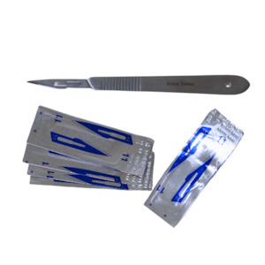 Scalpel Kit No3 Handle & 5 x No11 Blades